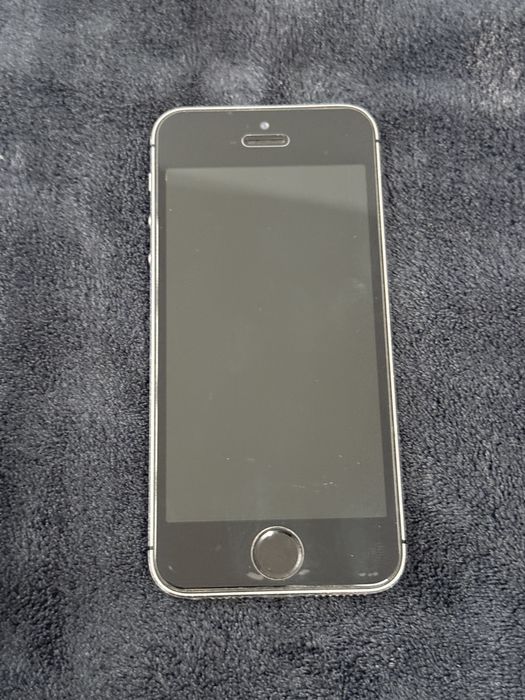 iPhone 5s SpaceBlack