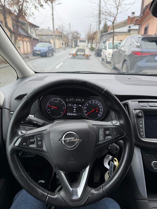 Opel zafira 1.6 cdti