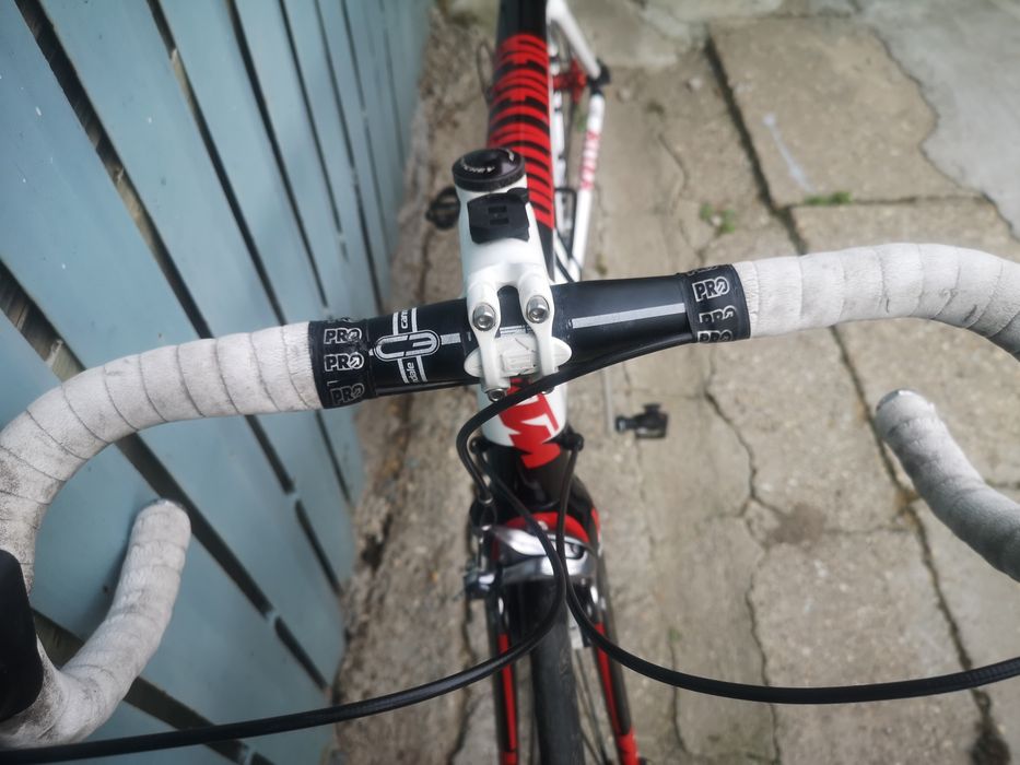 Cursiera KTM Revelator Carbon