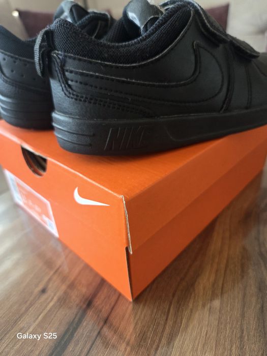 NIKE Pico 5 (PCV)