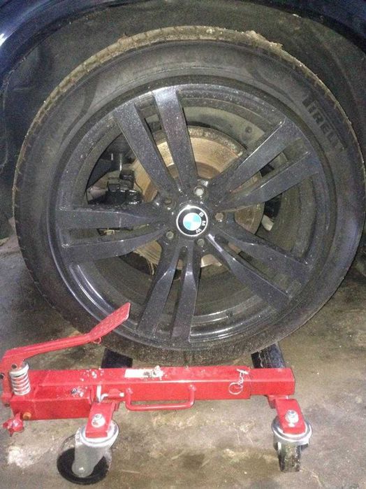 BMW X5 E70 4.0 XD на части