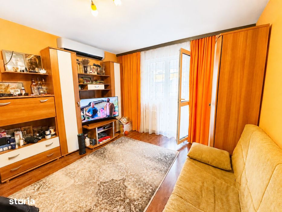 Proprietar apartament mobilat, utilat complet, izolat, zonă liniștită