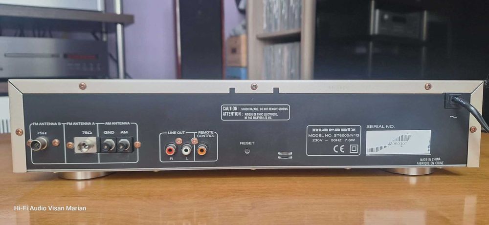 Tuner Marantz ST-6000 , culoare Sampanie