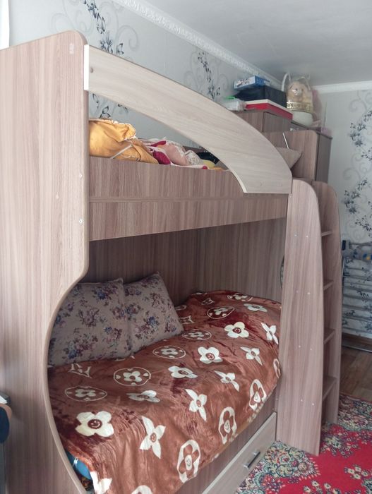 Продам двухъярусная кровать