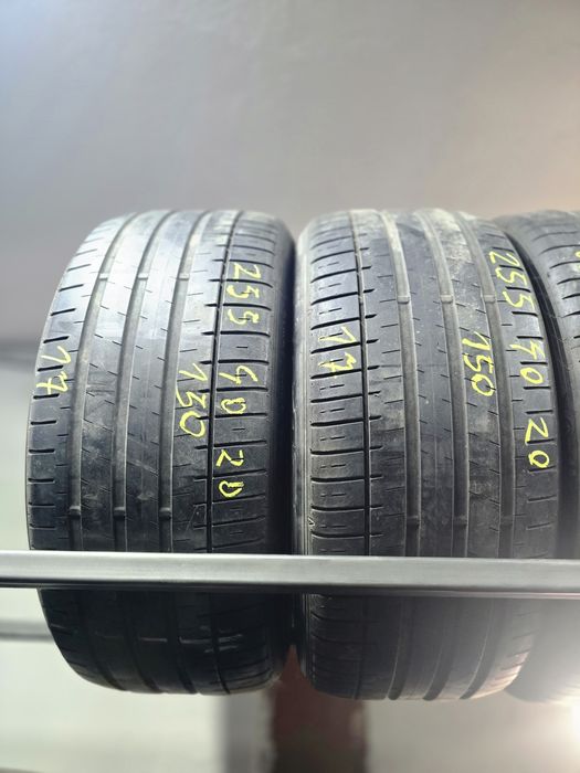 2x 255/40/20 VARA FALKEN Stare excelentă