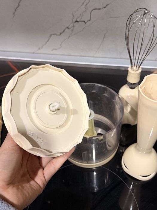 Продается блендер Scarlett