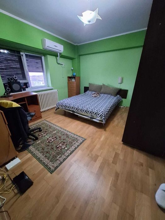 Apartament 3 camere 2 bai 82mp 1982 etaj 6 Scolilor