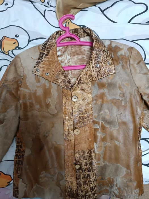 Продам кожаную куртку