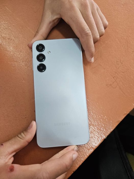 Самсунк А 16 256 памит