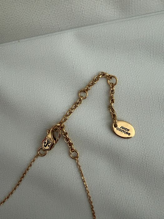 Ново златно колие с корабче Juicy Couture