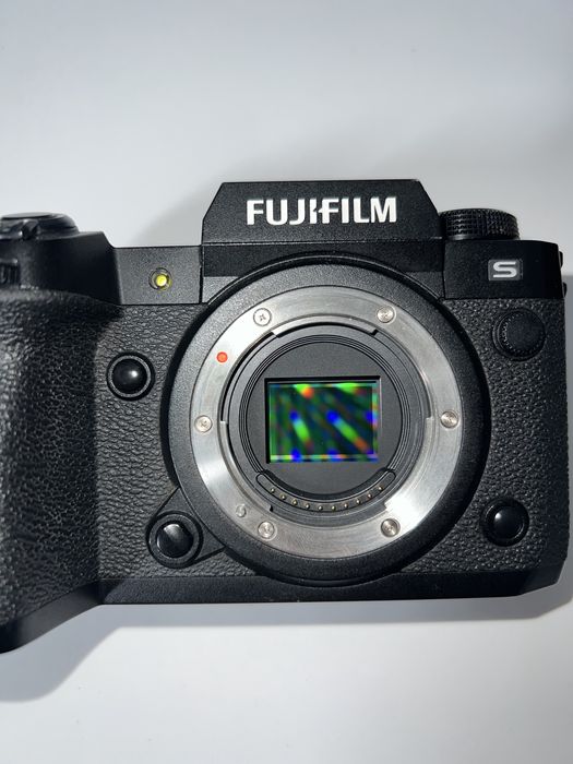 Fujifilm X-H2S с 3 батерии и cage