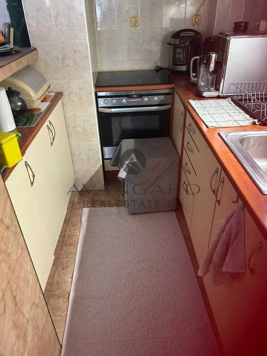 Продава се Тристаен апартамент в Пловдив, Център - 92 кв.м за 1386 €/кв.м - Снимка #3