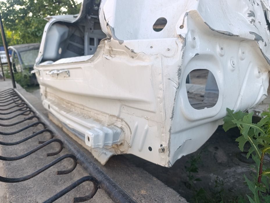 Авто запчасти для Cobalt