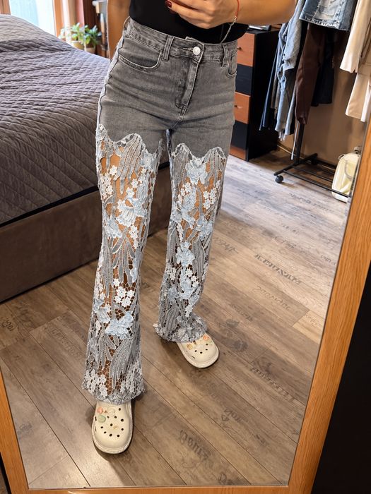 Дънки дантела М размер