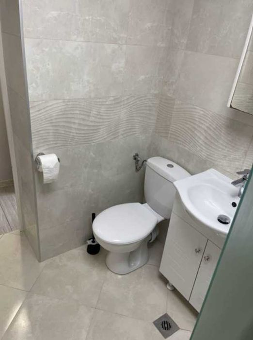 Двустаен апартамент под наем Света Троица