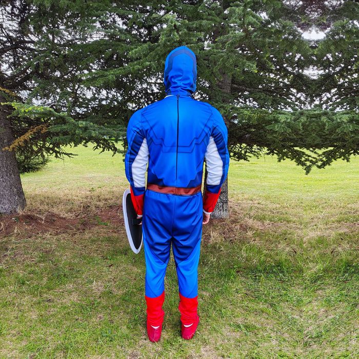 Captain America costum supererou pentru adulți realizat manual / costum cosplay cu mușchi și scut pentru evenimente și petreceri