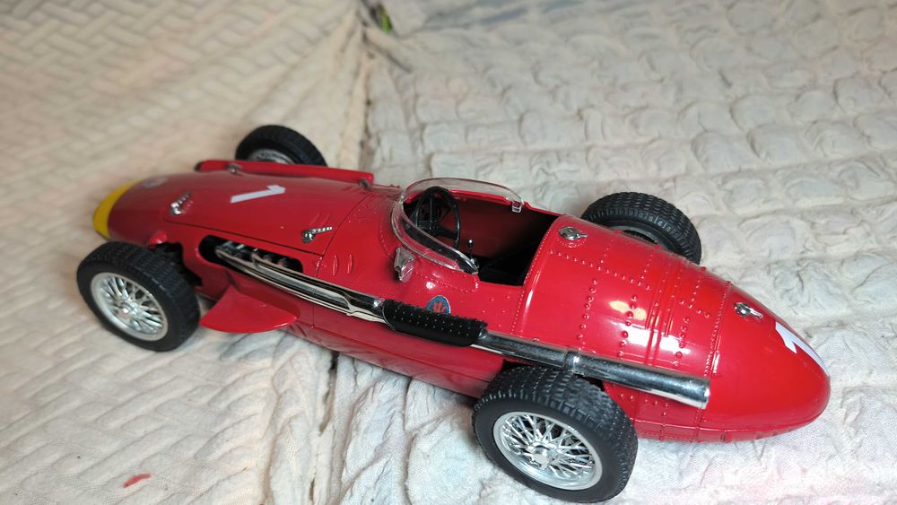 Метални коли -  мащаб 1:18 . ЧАСТ 3