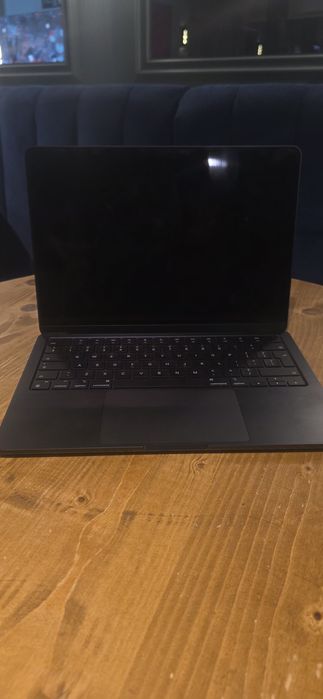 MacBook air M2 16gb