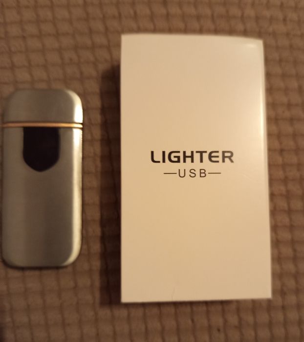 Bricheta încărcarea USB