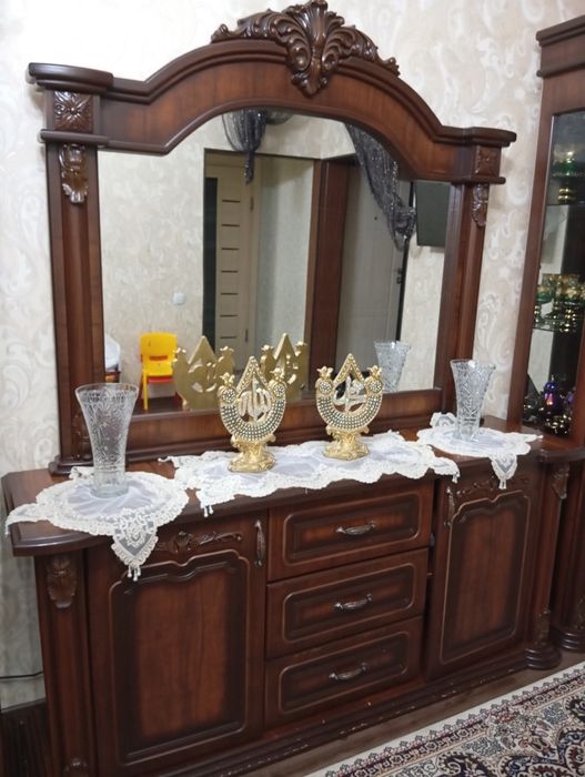 Zal uchun mebel penal kamod