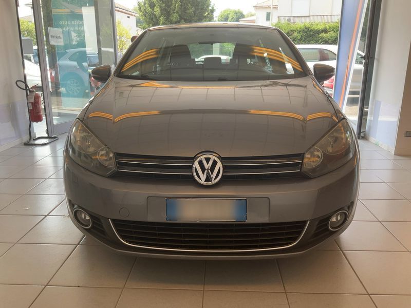 Volkswagen Golf VI 1.6 TDI Highline 2010