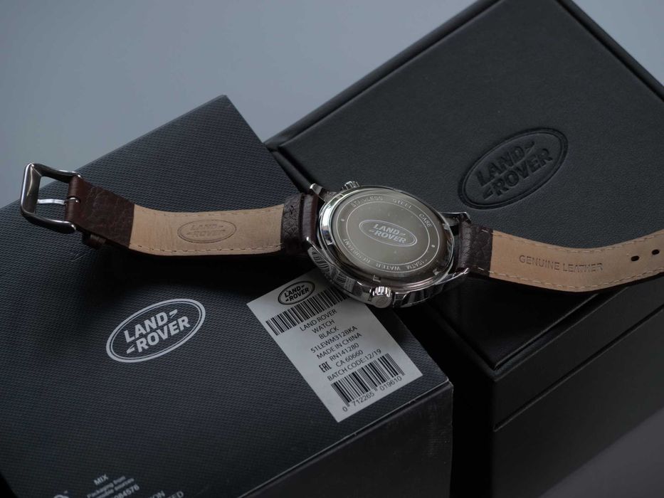 Ceas aniversar LAND ROVER fullbox, pentru colectionari sau pasionatii brandului LandRover