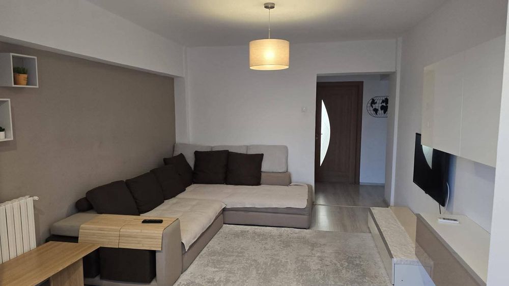 Cazare- APARTAMENT 3 camere- Plaja Reyna- Faleza Nord