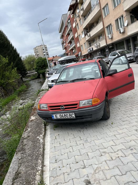 Opel astra 1.4 Бензин