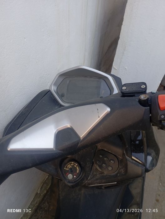 Макси скутер Jilang