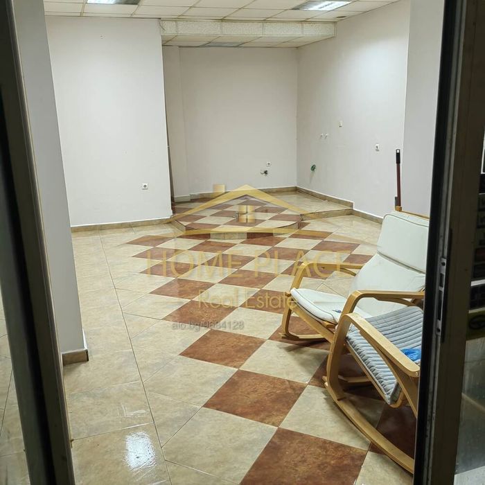 Дава се под наем Офис в Варна, Чайка - 30 кв.м за 214.2 € - Снимка #1