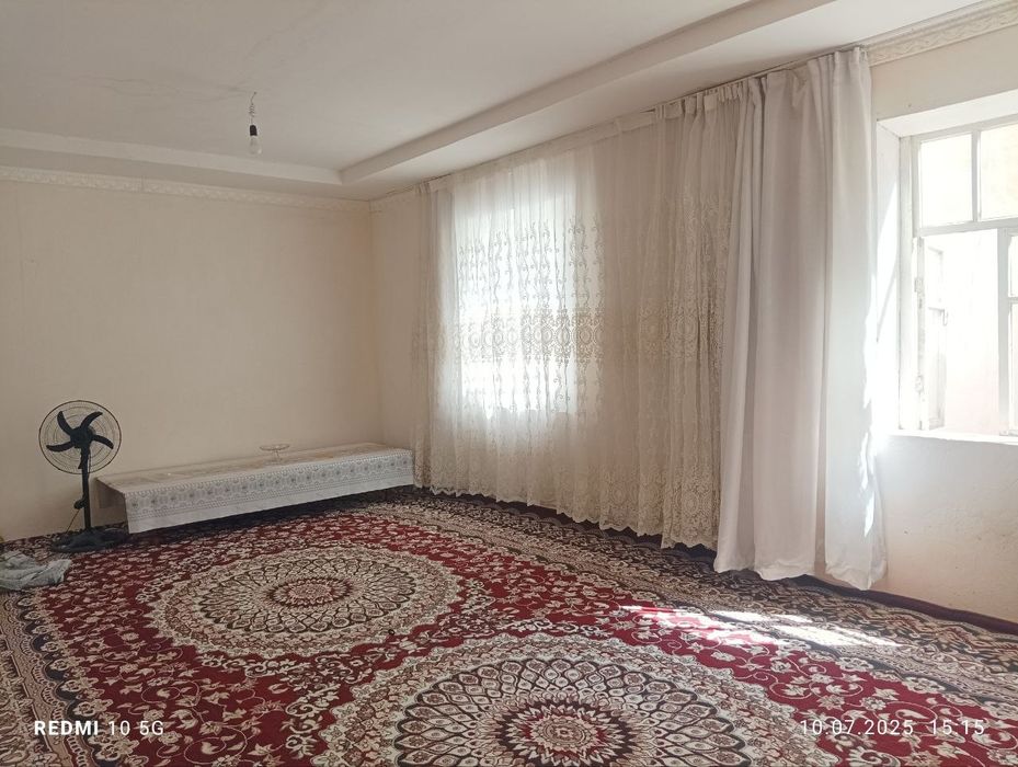 Uy sotiladi Продается дом