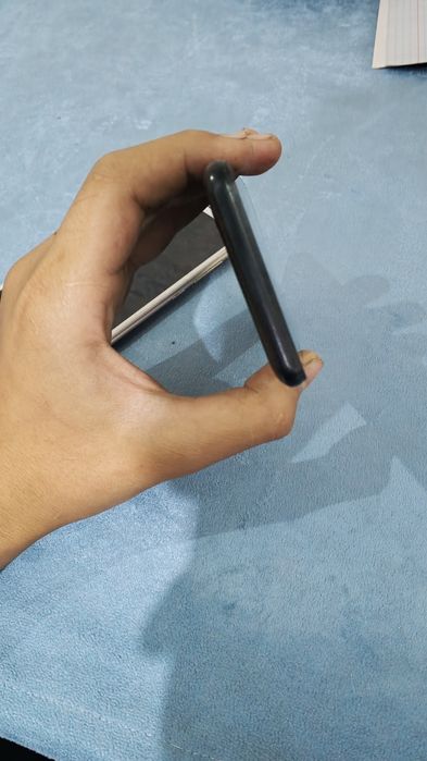 Samsung a01 core va MI 6