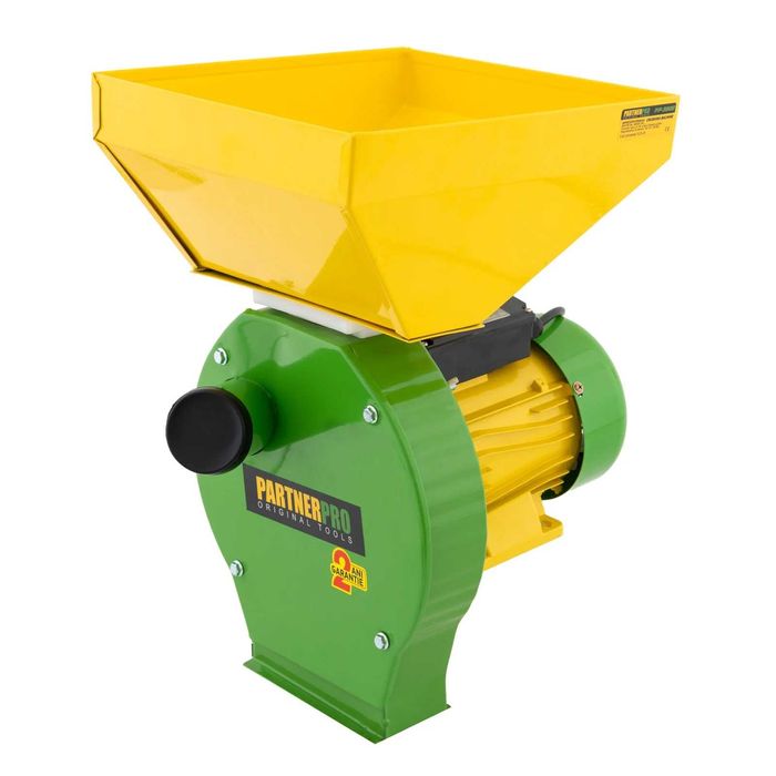 Moara electrica 240 Kg/h , 3900W, PartnerPRO PP3900