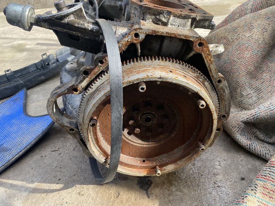 Мерс 190 на разборе