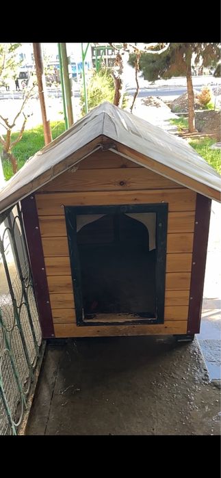 Будка для собаки в хоршем состоянии