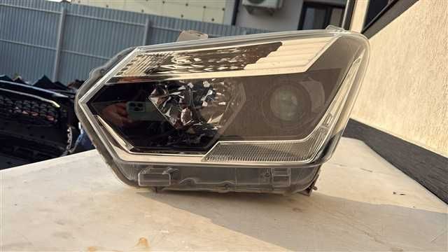 Far stanga Isuzu D-Max Facelift an 2015 2016 2017 2018 2019 2020 cod 10018544L Original - Factura si Garantie