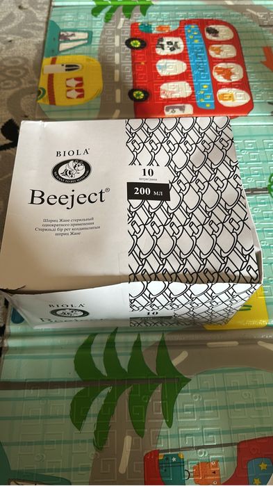 Продам шприцы Жане   200 мл