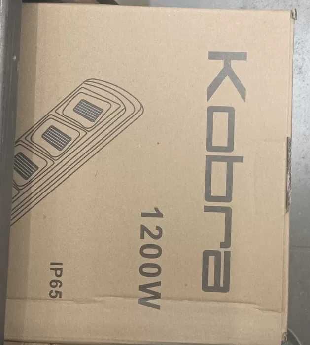 Мощна Улична Соларна лампа Кобра -300/600/900/1200 Вата ,ГАРАНЦИЯ 12 М