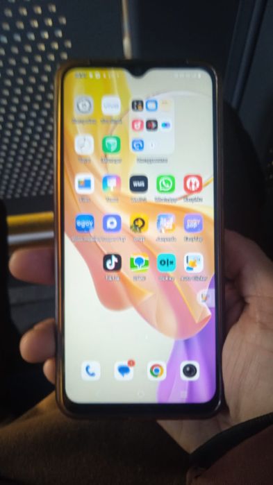 Vivo Y 3 128 Гб продам