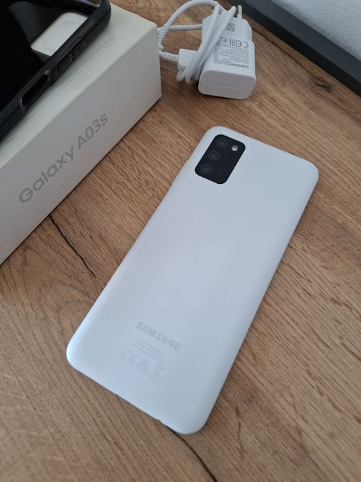 Telefon Samsung Galaxy A03s + incarcator original Samsung (aspect  impecabil )