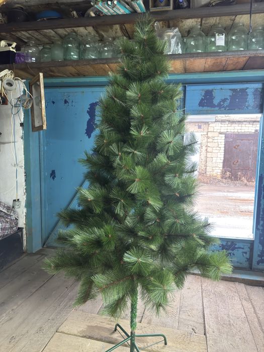 Ёлка 1.80 искуственая