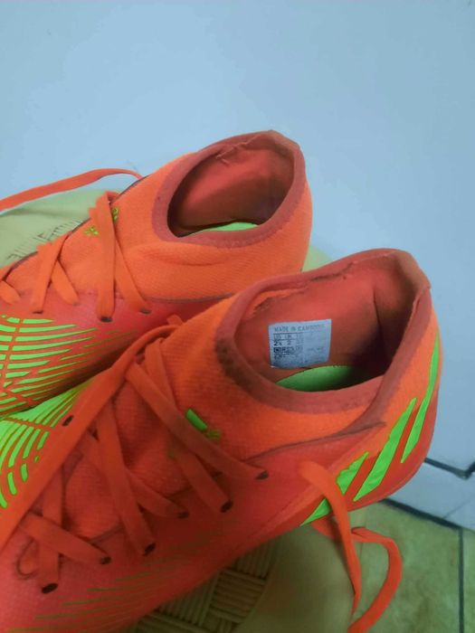 Бутонки за футбол