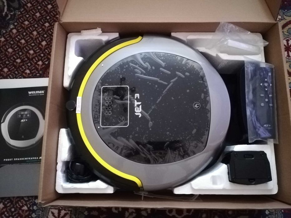 Прахосмукачка робот