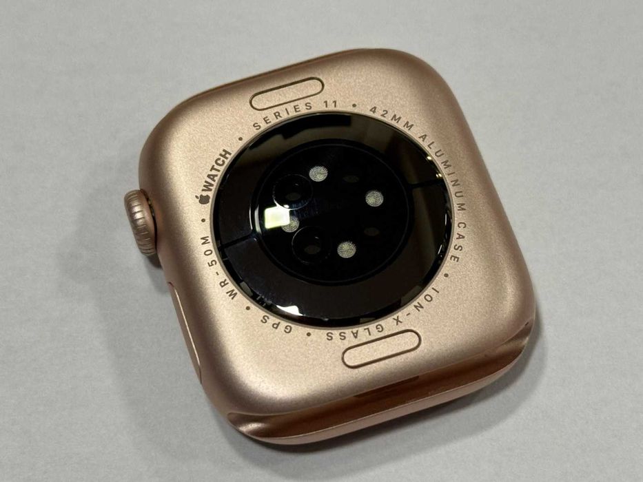 Apple Watch Series 11 42mm