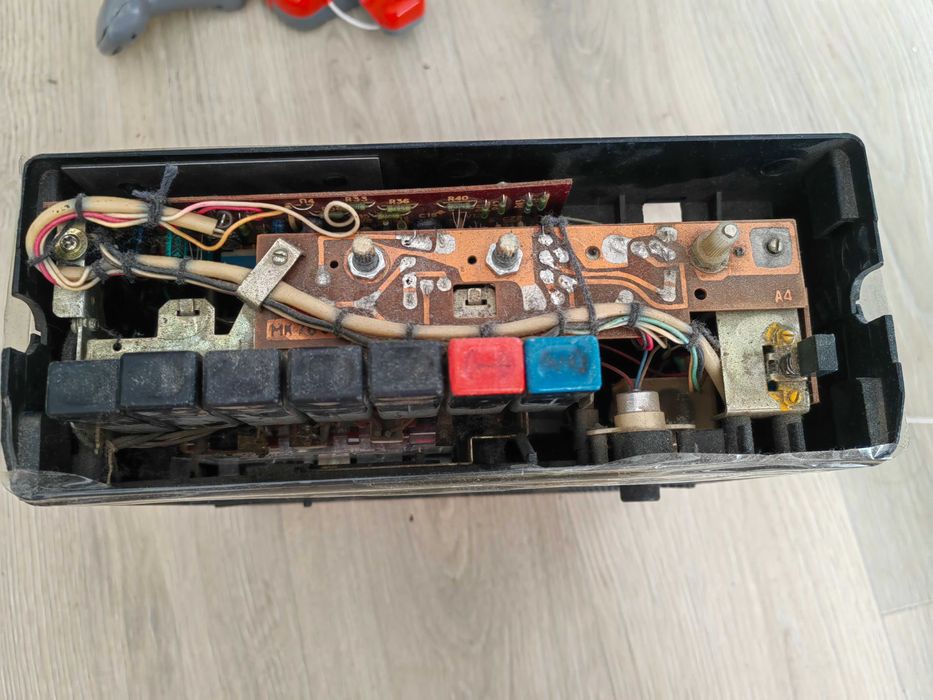 Продам магнитофон Романтик 306-1