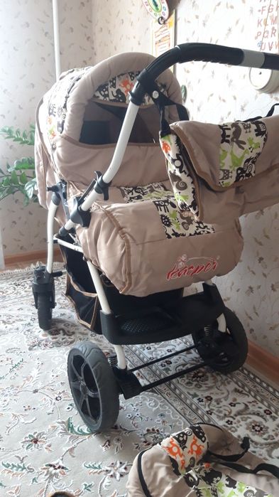 Коляска трасформер в идеальном состоянии!