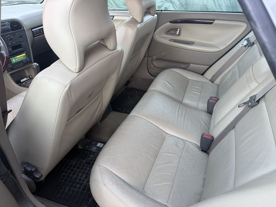Volvo S40, 1.9 dCi, piele, incalzire scaune, clima, navi