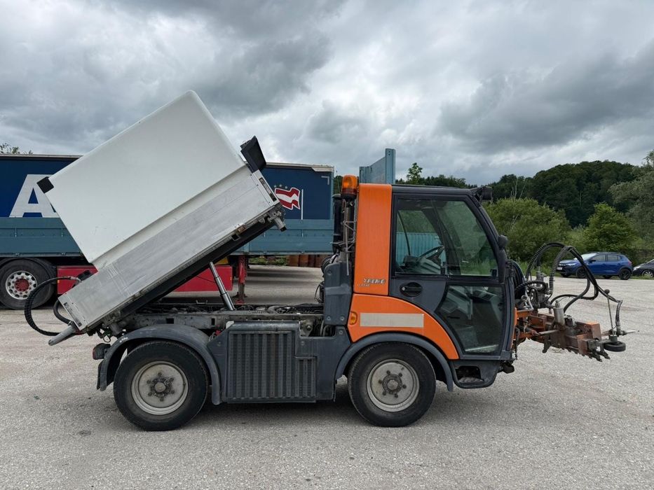 Maturatoare Stropitoare stradala 4×4  Bazin apa 2630 litri+ Karcher