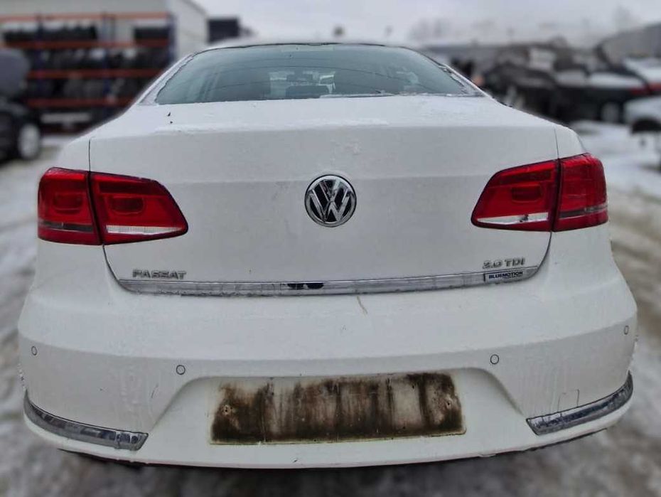 Dezmembrez VW Passat B7 1.6D CAY 2011 cutie manuala 6+1 trepte