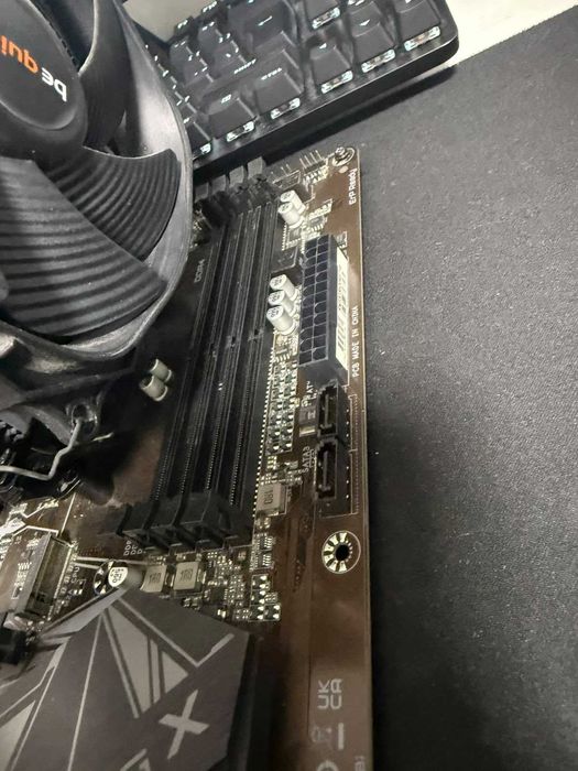 Kit placa baza B550 Gaming X V2 + Ryzen 9 3900x + cooler BeQuiet